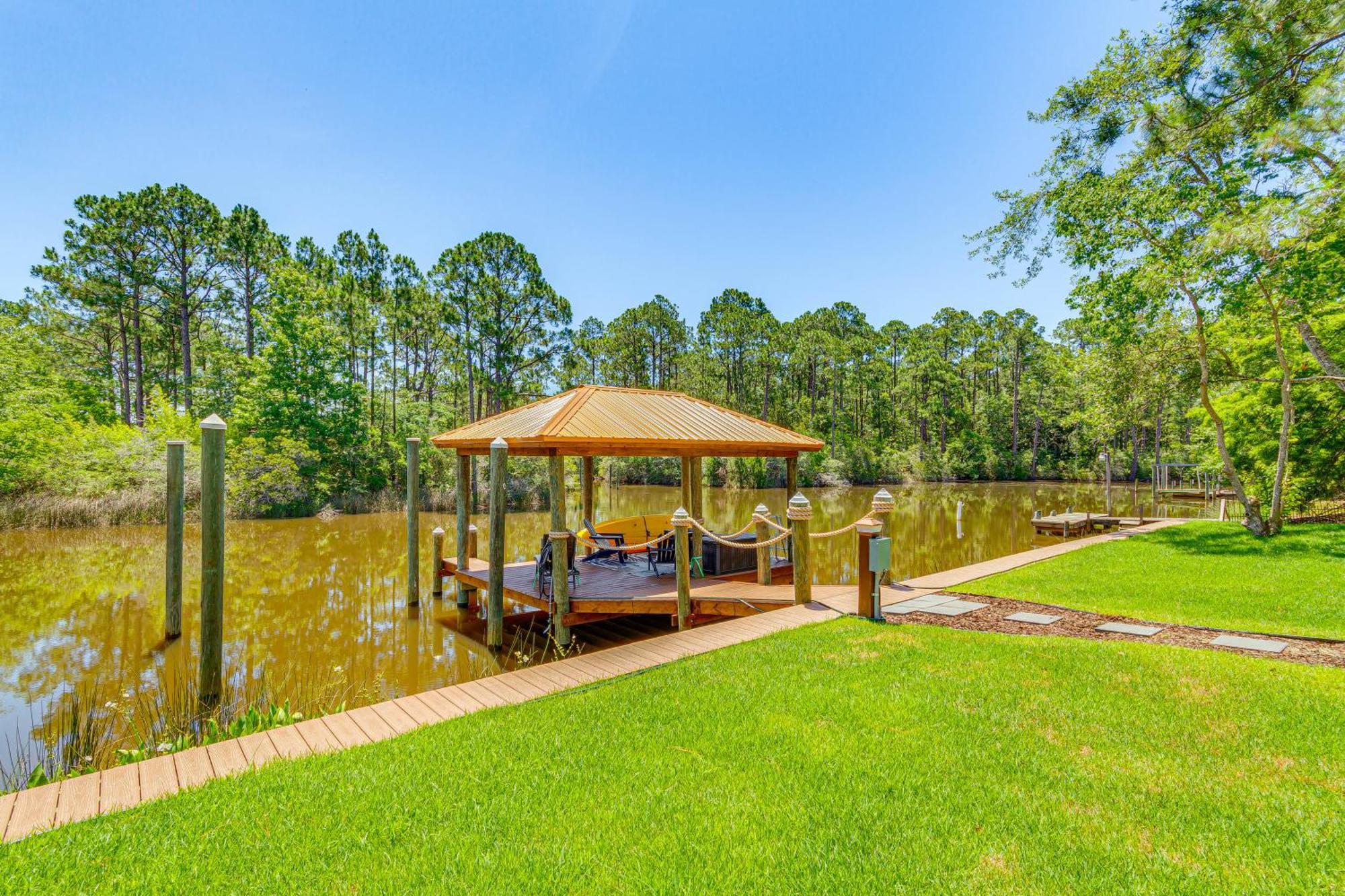 מילטון Waterfront Florida Vacation Rental With Boat Dock מראה חיצוני תמונה